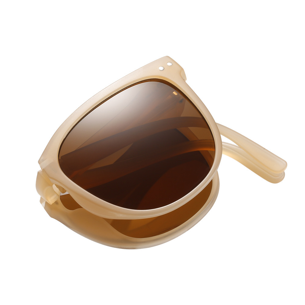 2021 New Cushion Folding Sunglasses Female Little Red Book Fashion Douyin Online Influencer Portable Sunglasses UV Protection