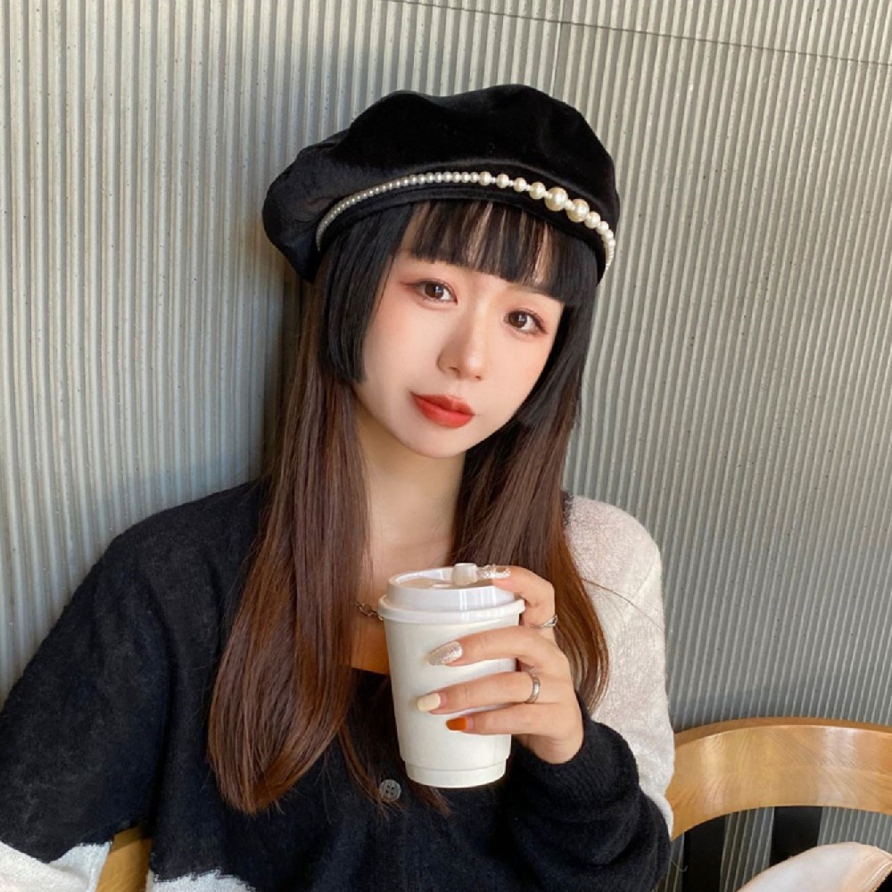 Leisure cap  Pearl Beret Women&#039;s Autumn and Winter All-Match Fashion Painter Cap British Retro Black Velvet Beret