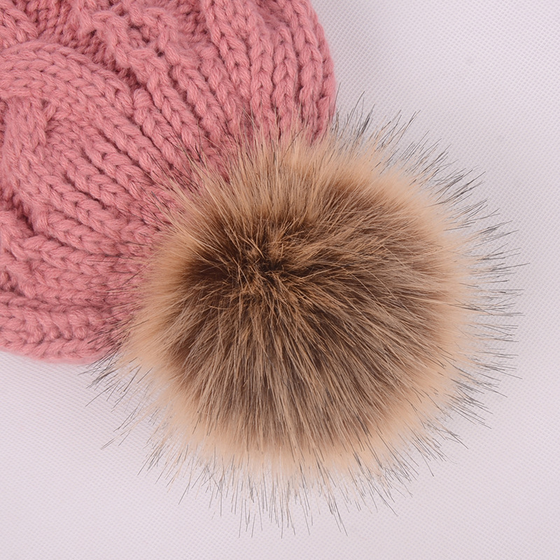 European And American Autumn And Winter New Big Fur Ball Knitted Hat Hemp Pattern Thread Leisure cap