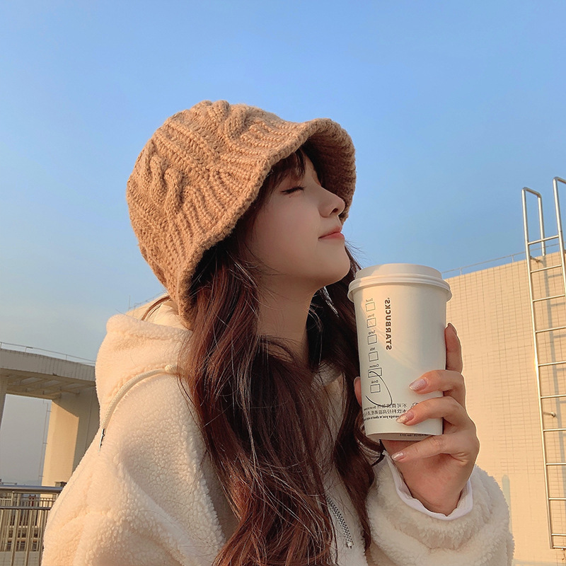 Leisure cap  Handmade Wool Bucket Hat Women&#039;s Autumn and Winter Warm All-Matching White Knitted Fisherman Hat