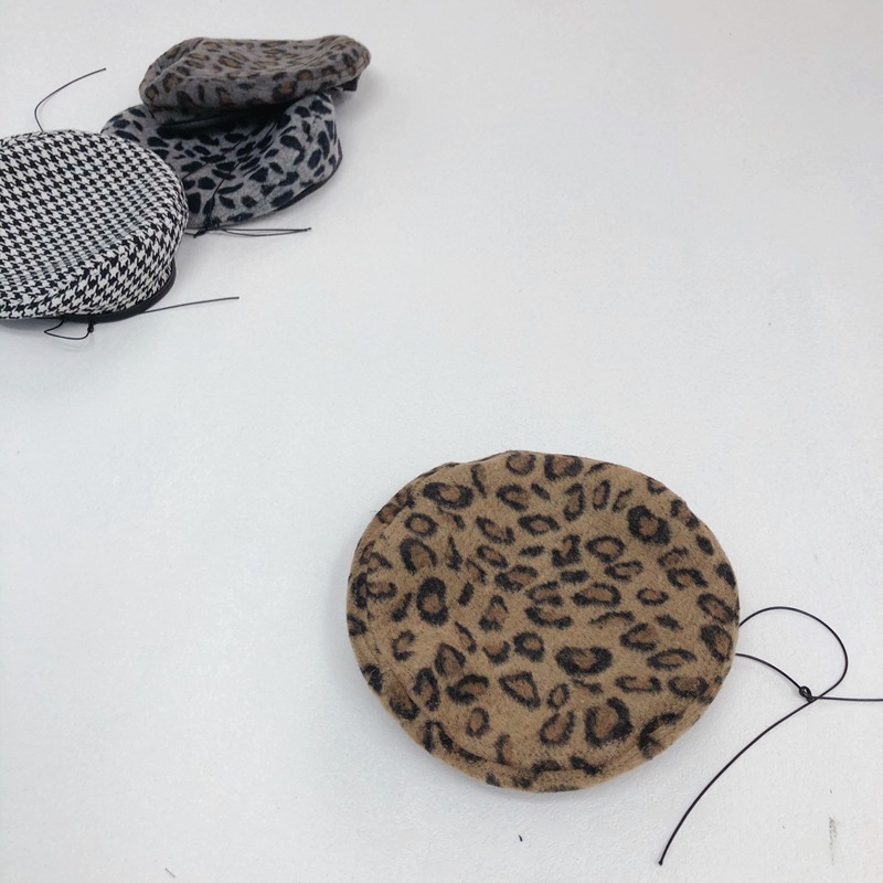 Autumn and Winter New British Fashion Leopard Print Beret Parent-Child Retro Easy Matching Lady Hat