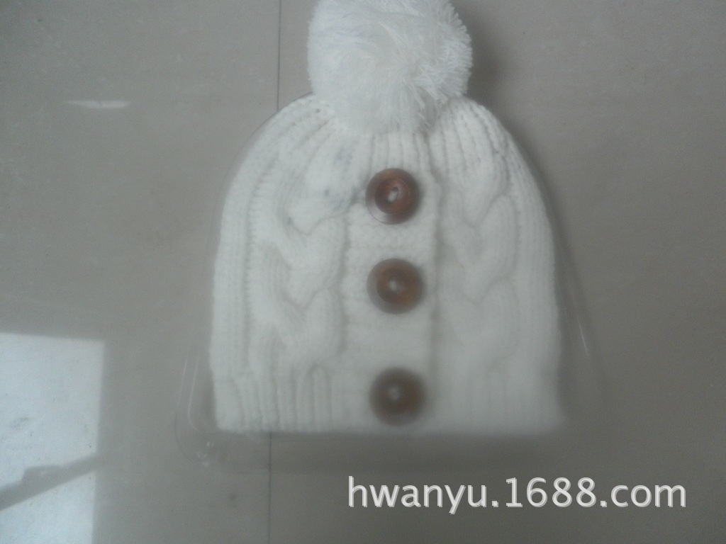 Gf2018 Factory Direct Sales Korean Style Knitted Hat Fashion Knitted Hat Hat with Buttons Winter Korean Style Fashion Woolen Hat