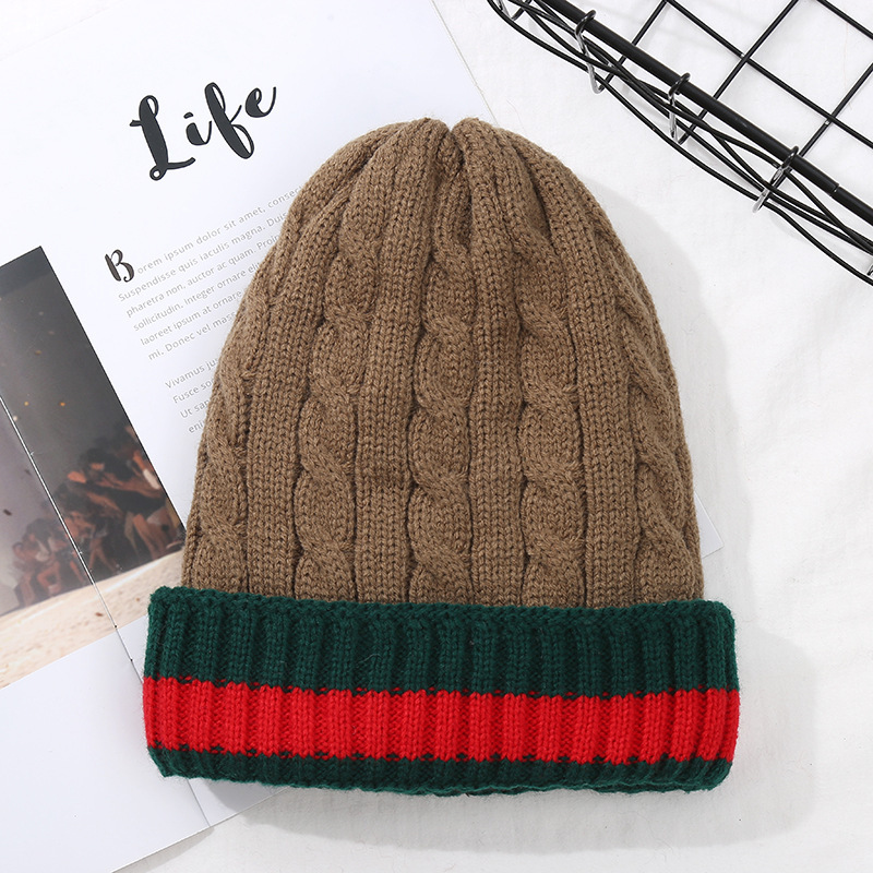 Factory Direct Sales Winter Warm Hat Twist Fleece-Lined Woolen Hat Best Seller In Europe And America Fashion All-Match Flanging Knitted Hat