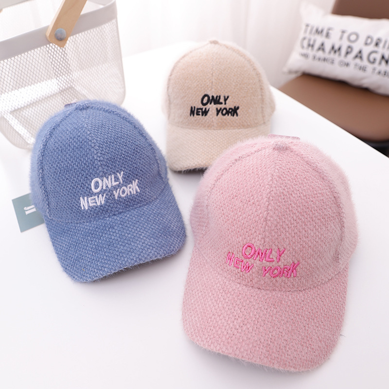 Baby Autumn Winter Hat Children Fur Ball Peaked Cap Boys and Girls Warm Mink Fur Baseball Cap Thickened Letter Cap Tide