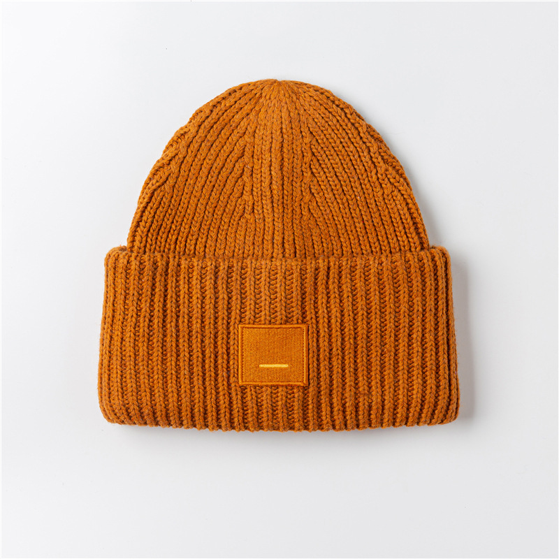 190G Non-Standard Wool Smiling Face Hat Winter Thermal Knitting Woolen Cap Men Fur cap