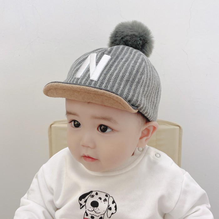 Winter Baby Peaked Cap Cute Super Cute Boys and Girls Western Style Hat Infant Fur Ball Baseball Cap Children&#039;s cap