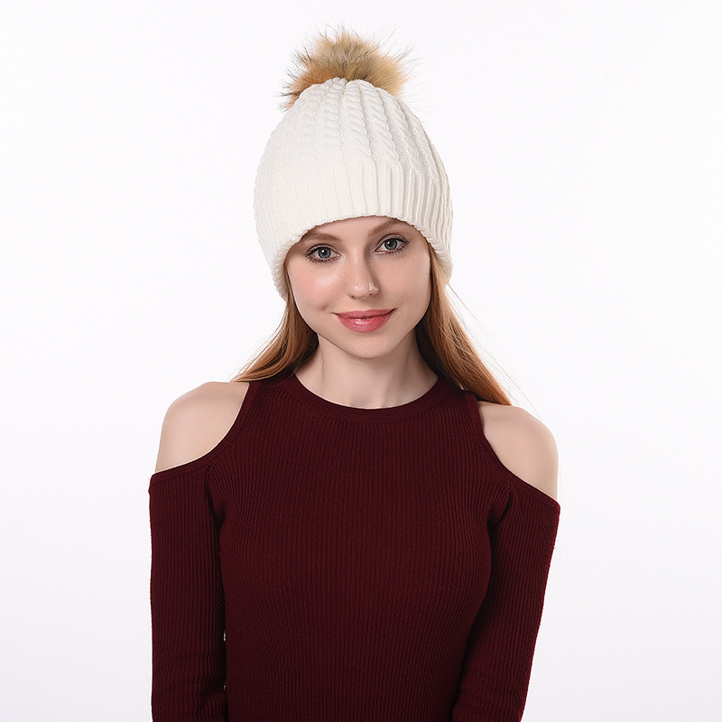 2021 New Removable Fur Ball Double-Layer Twist Knitted Hat Fashion Warm Hat Travel Sleeve Cap Wholesale