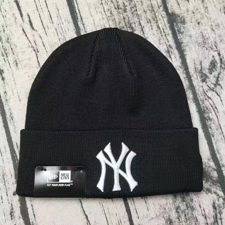 Knitted Hat Thick Wool Simple Stripes Skullcap Curling Winter Warm Dome Korean Woolen Hat Wholesale Tide Advertising cap