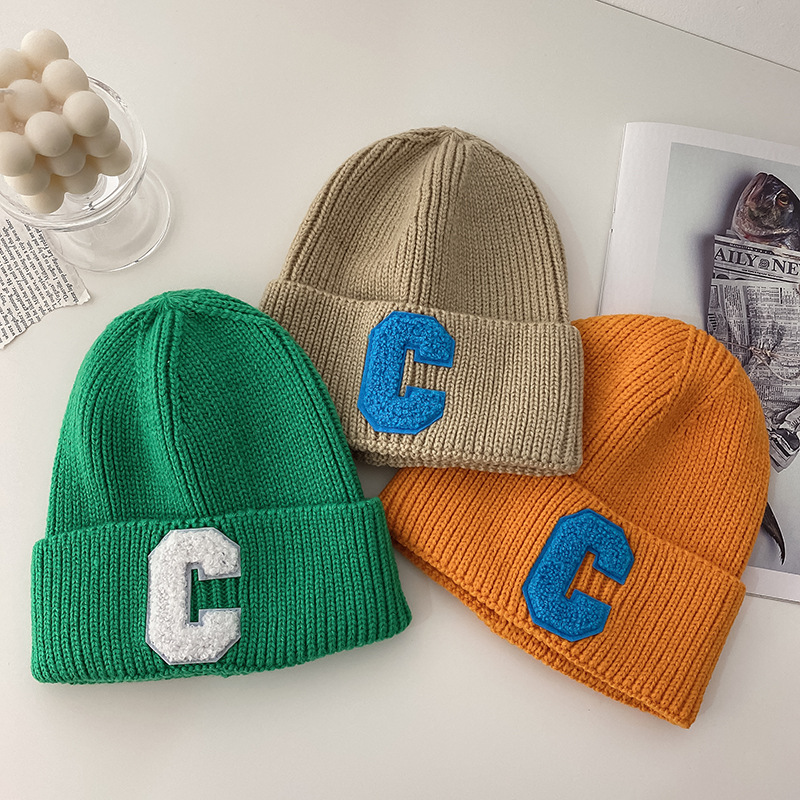 Celebrity C Letter Knitted Hat Female Autumn Outdoor Street Thermal Head Cover Beanie Hat Wholesale Advertising cap