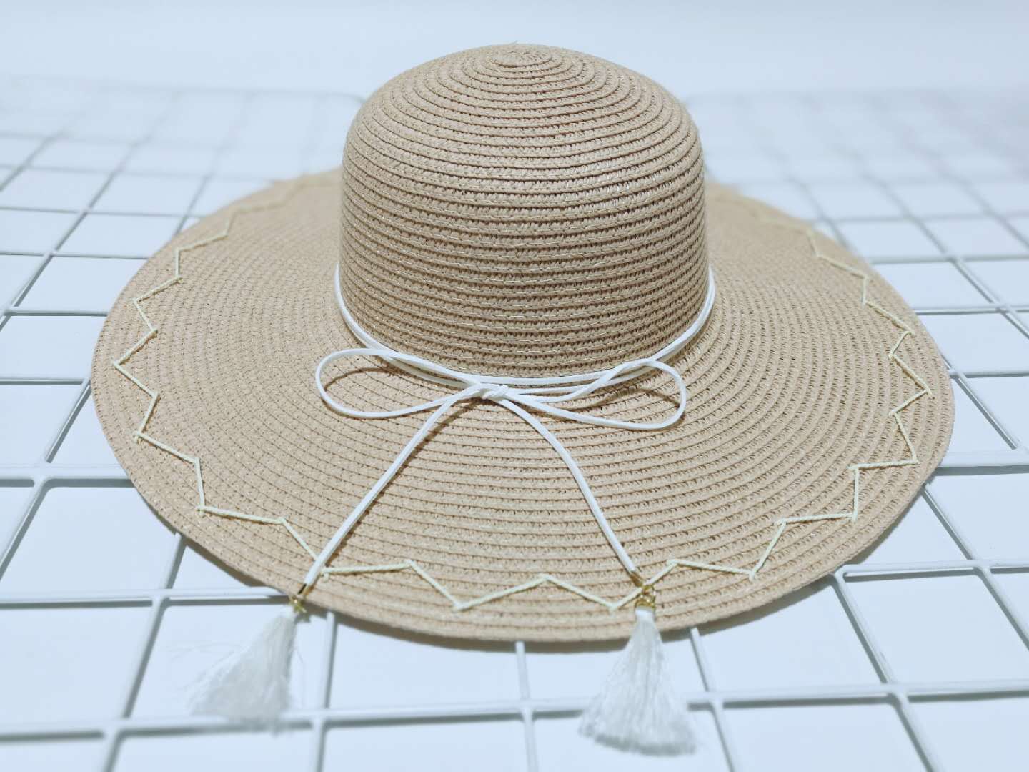 Outdoor Sun Protection Seaside Vacation Beach Hat Straw Hat Female Summer Small Fresh Korean Style All-Matching Hand-Stitched Sun Hat