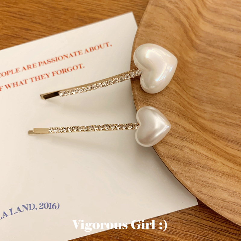Dust! Chic elegant love pearl hairpin Rhinestone Word Clip Bangs Clip South Korea Web Celebrity Hairpin Hair Accessories Women