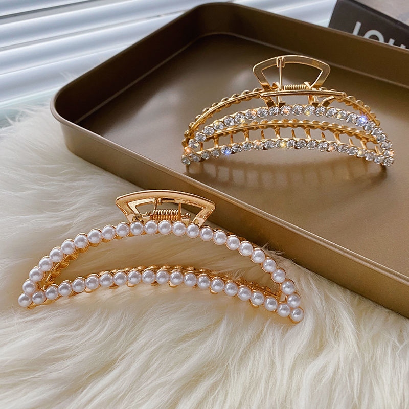 Korean Pearl Grip Women&#039;s Back Head Hair Claw Large Clip Rhinestone Shark Hair Clip Hairpin Elegant Graceful Headdress