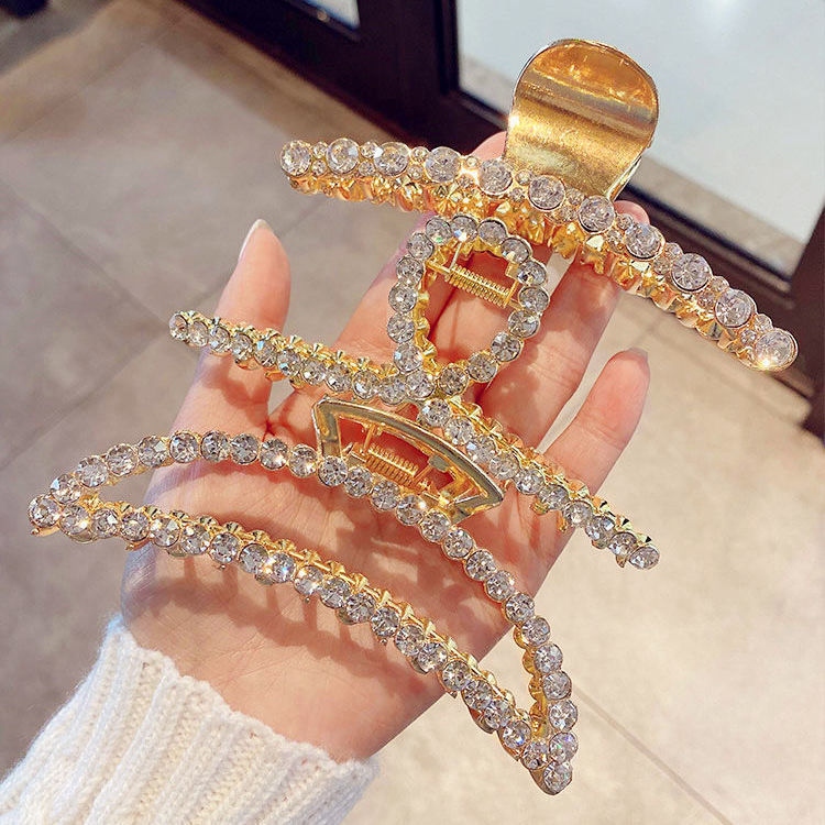Korean Pearl Grip Women&#039;s Back Head Hair Claw Large Clip Rhinestone Shark Hair Clip Hairpin Elegant Graceful Headdress