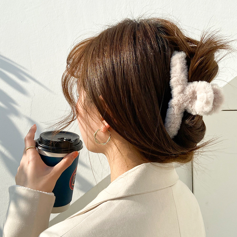  Ins Hairpin Plush Hair Jaw Clip Furry Barrettes Female Korean Style Hair Accessories Autumn and Winter Claw Hairpin