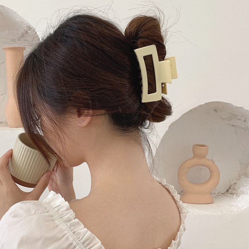Simple Large Back Head Updo Hairpin Bath Hair Claw Hair Claw Clip Hairware Women&#039;s All-Match Hairpin Shark Clip
