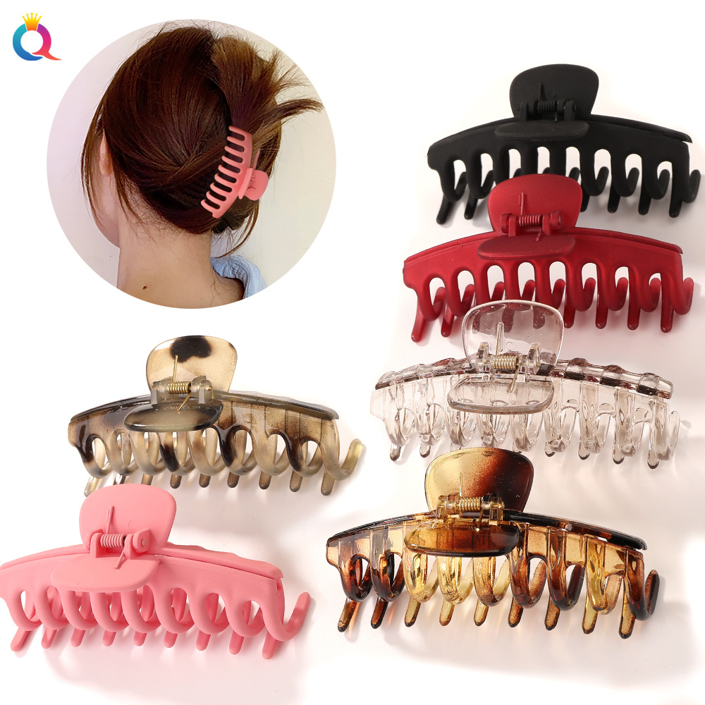  Internet Influencer Hair Clip Frosted Updo Big Hairpin Grip Bath Hair Claws Large Shark Clip Female Claw Hairpin