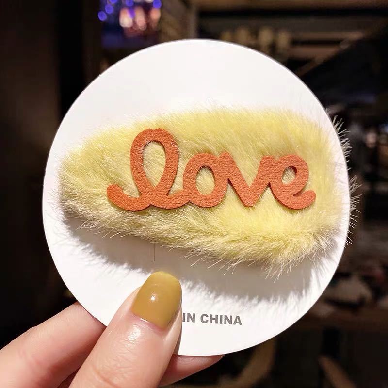 PERFECT MAN Miss Xu Ruoruo Yunshu Same Hair Clip Plush Love Letter BB Hairpin Hair Ornaments