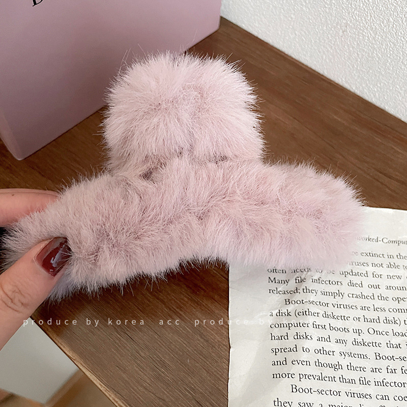 Korean-Style Imitation Rabbit Fur Gap Former Red Furry Hair Claw Updo Fashion Hairpin Girls&#039; Back Head Shark Clip Hair Accessories