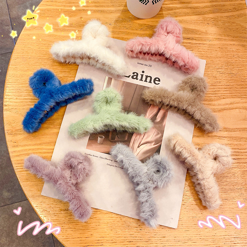 Korean Style Autumn and Winter Plush Catch Gap Former Red Sweet Girl Imitation Rabbit Hair Clip Female Hairpin Simple Shark Clip