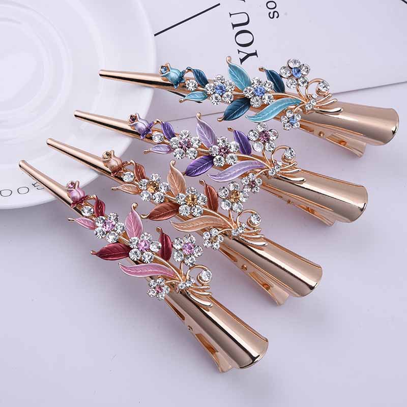 Yiwu Korean version hairpin 13cm women&#039;s duck mouth clip manufacturers original alloy paint flowers horsetail horn clip