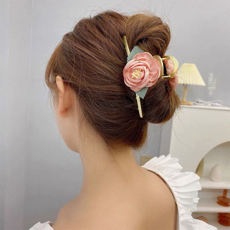 French Flower Barrettes Female Elegant Rose Metal Grip Large Shark Clip Back Head Clip Hairware Rose Hairpin