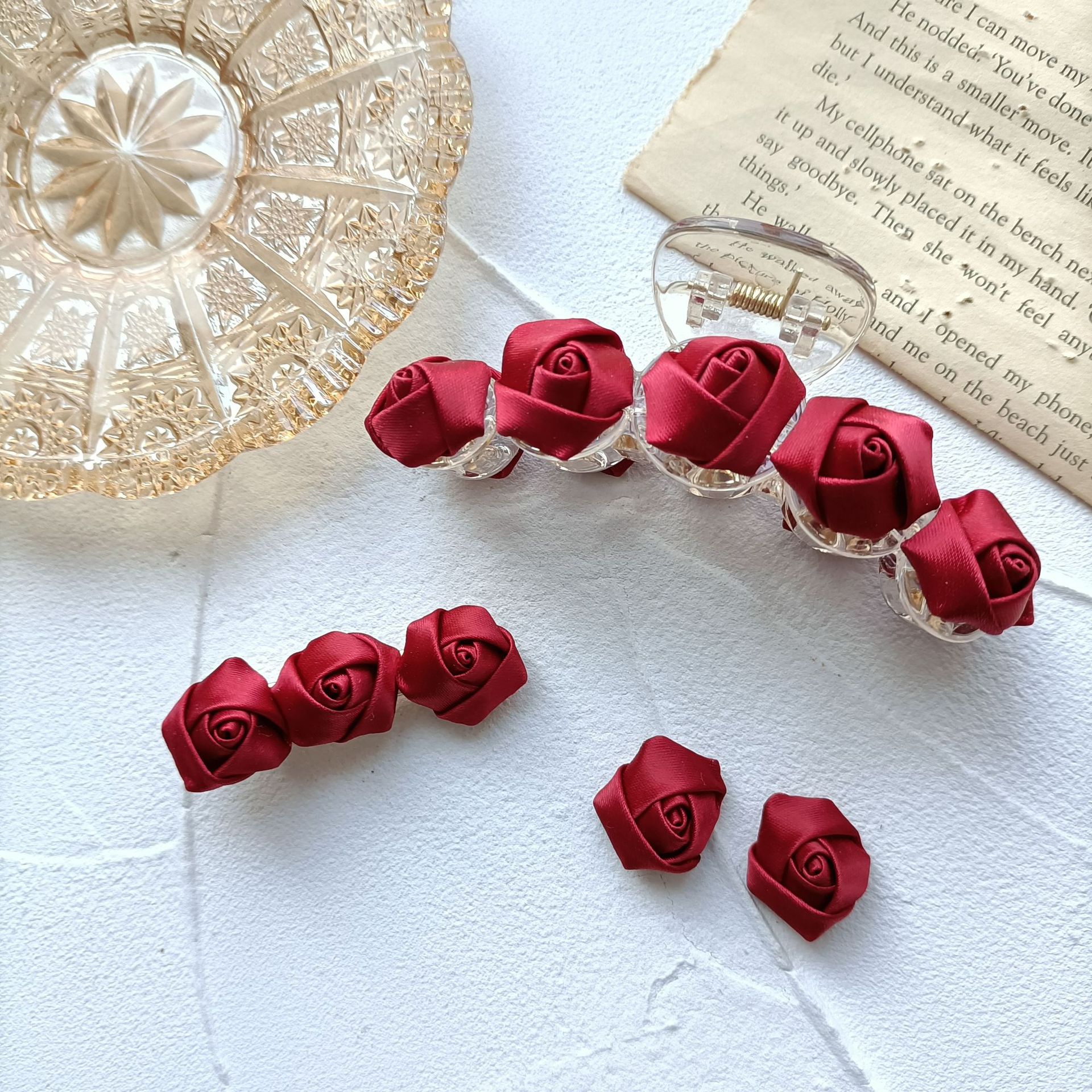 Retro Gentle Temperament Milk Liquor Red Rose Bride Grip Long Hair Beauty Flower Hair Accessories Rose Hairpin