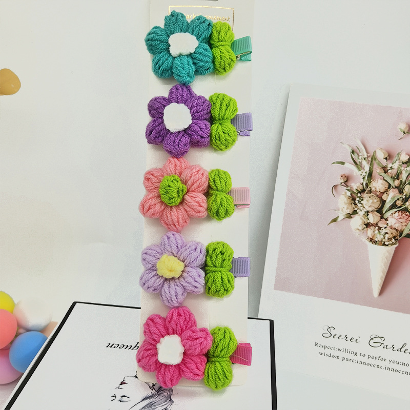  Winter New Girl Cute Edge Clip Handmade Wool Crochbarrettes Girl Flower Ins Japanese and Korean Hairpin Flower Hairpin