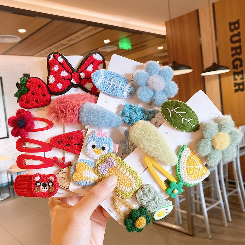 Autumn and Winter Plush Barrettes Baby Broken Hair BB Clip Cute Furry Girl Korean Princess Bangs Side Hairpin