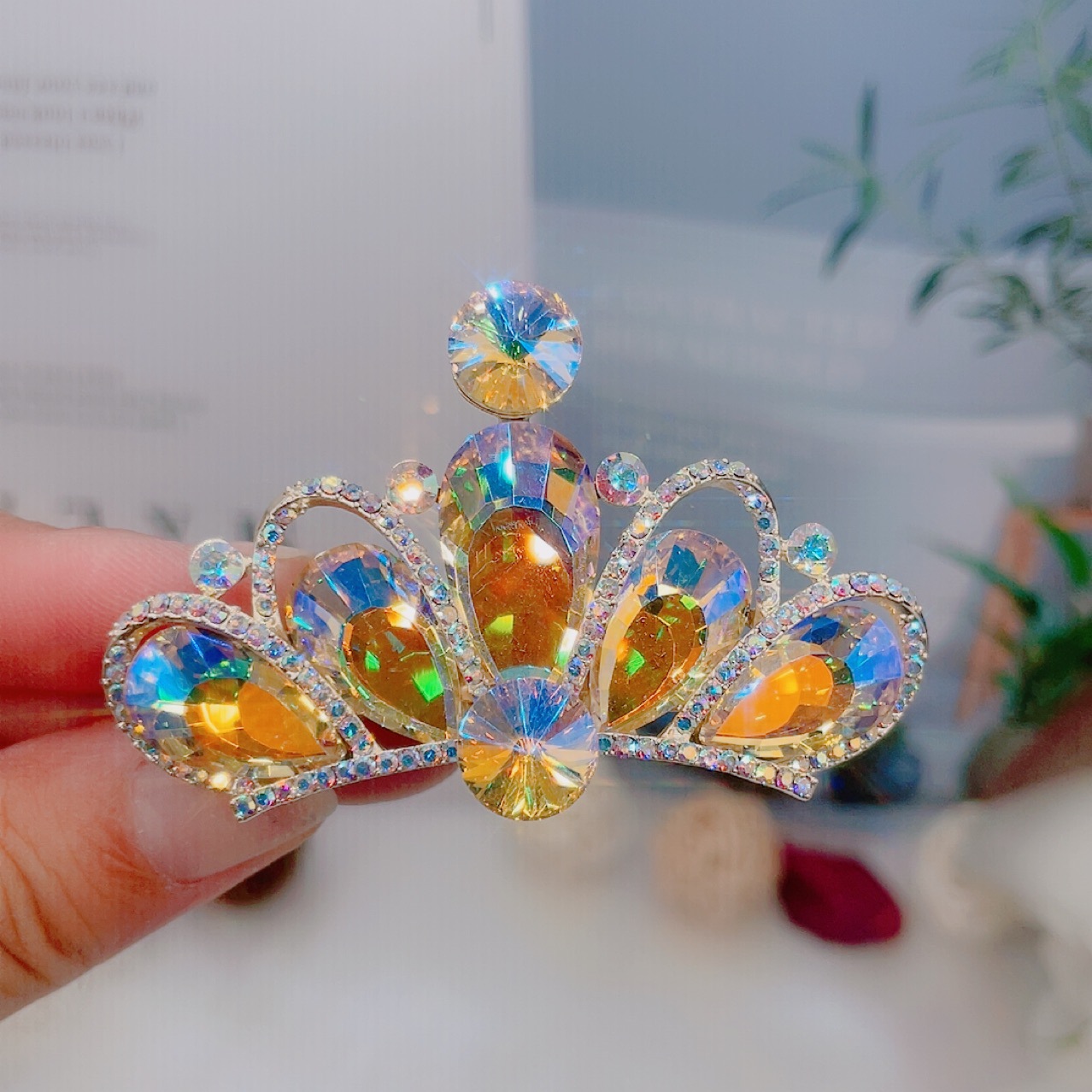 New Style Hair Accessories Barrettes Crown Style Temperament Side Clip Barrettes Crown Hairpin