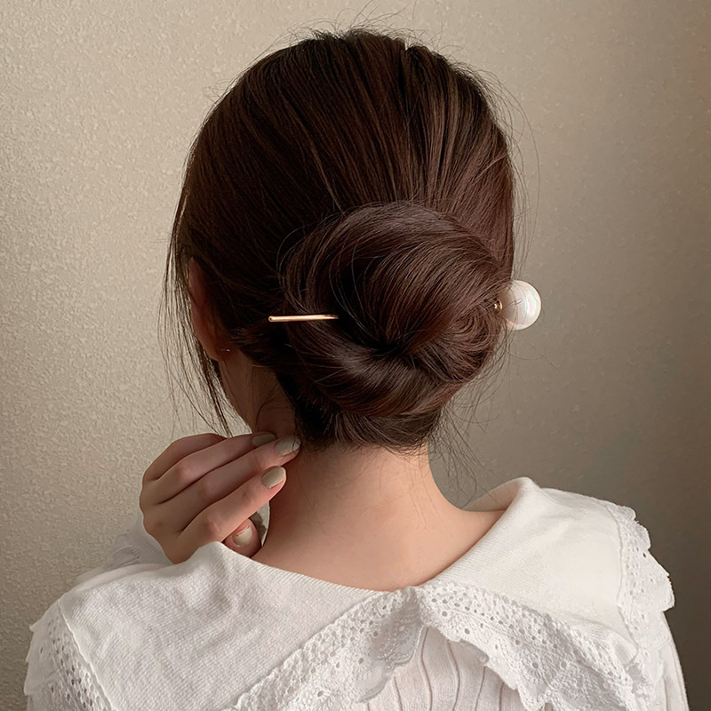 Elegant and Beautiful Pearl Hairpin Ball All-Match Bun Metal Daily Updo Pin Hair Clasp Female