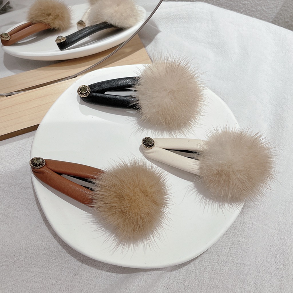 Rhinestone Furry BB Clip Cute Fashion Girl Bang Side Clip Hair Clip Headdress Hair Accessories for Women Ball Hairpin