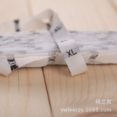 Leer trademark quality woven scale code woven label tag