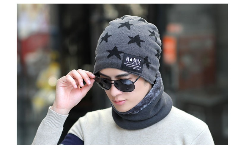 Five-pointed star hat scarf two-piece bike ear cap suit