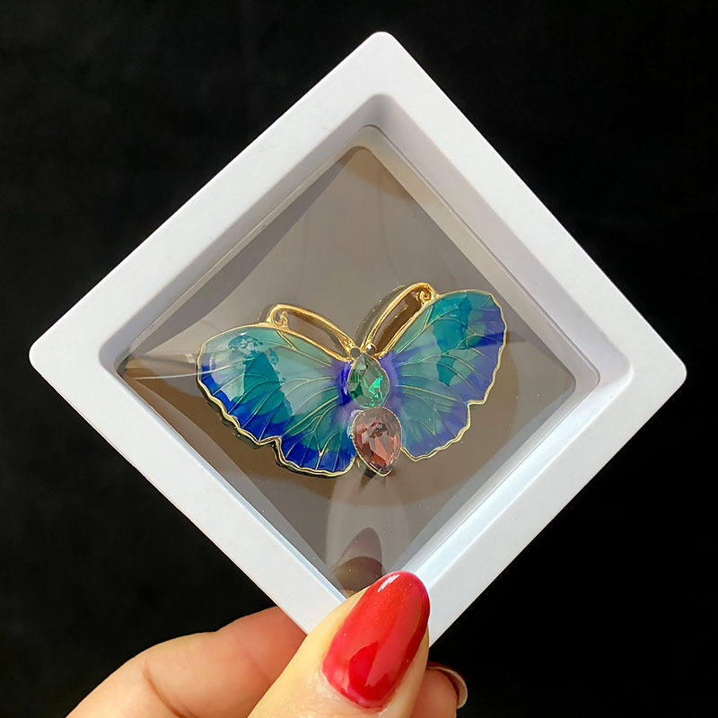 Boxed New High-End Bow Brooch Fashion Wardrobe Malfunction Avoiding Pin Pearl Corsage Accessories Scarf Buckle Gift