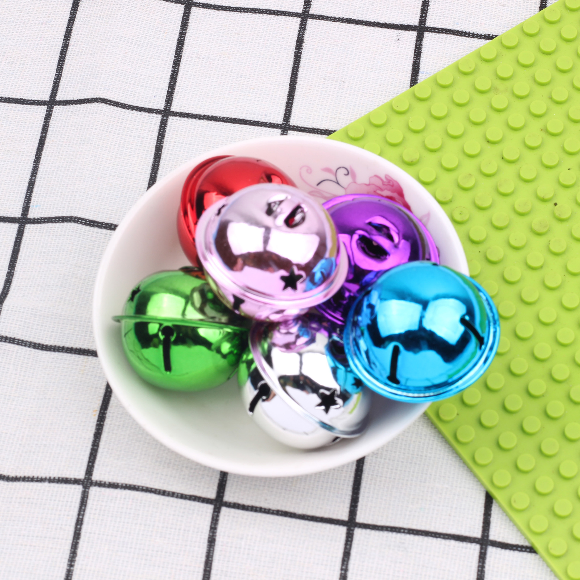 Colorful Vacuum Five-Star Bell Christmas Decoration Pet Bell Keychain Hanging Bell Accessory Rope Wholesale Color Bells