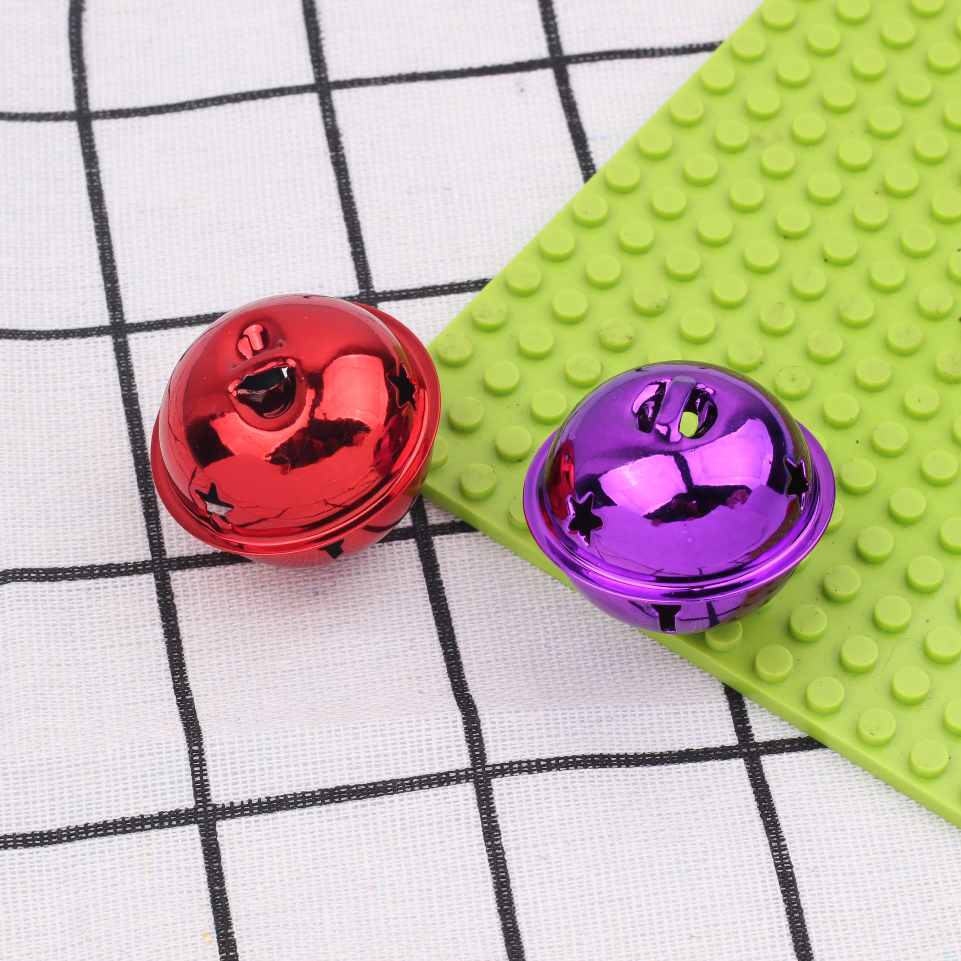 Colorful Vacuum Five-Star Bell Christmas Decoration Pet Bell Keychain Hanging Bell Accessory Rope Wholesale Color Bells