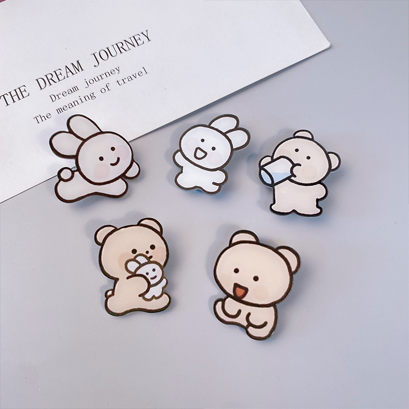 Cute Japanese Style Creative Cartoon Acrylic Brooch Girl Accessories Clothes and Bags Pendant Badge Pin Brooch