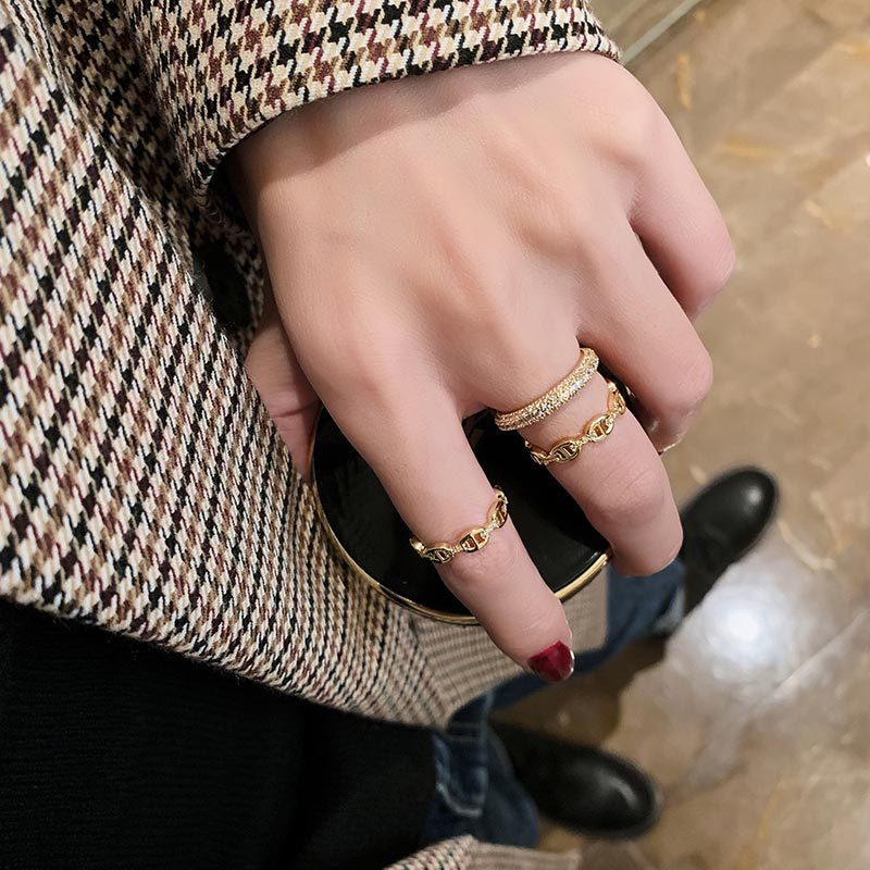 Designer Model Full Diamond Exquisite Ring Korean Temperament Index Finger Ring Net Red Tide Ring Female Cold Style All-Match Jewelry
