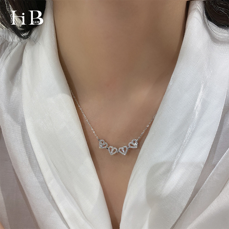 Niche Personality Design Full Diamond Small Love Heart One Multi-Wear Clavicle Chain Magnet Love Clover Necklace for Women