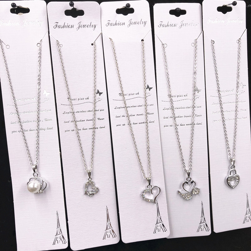 Necklace Women&#039;s Diamond Diamond Small Pendant Clavicle Chain Neck Chain Student Jewelry Small Gift 2 Yuan Store Supply