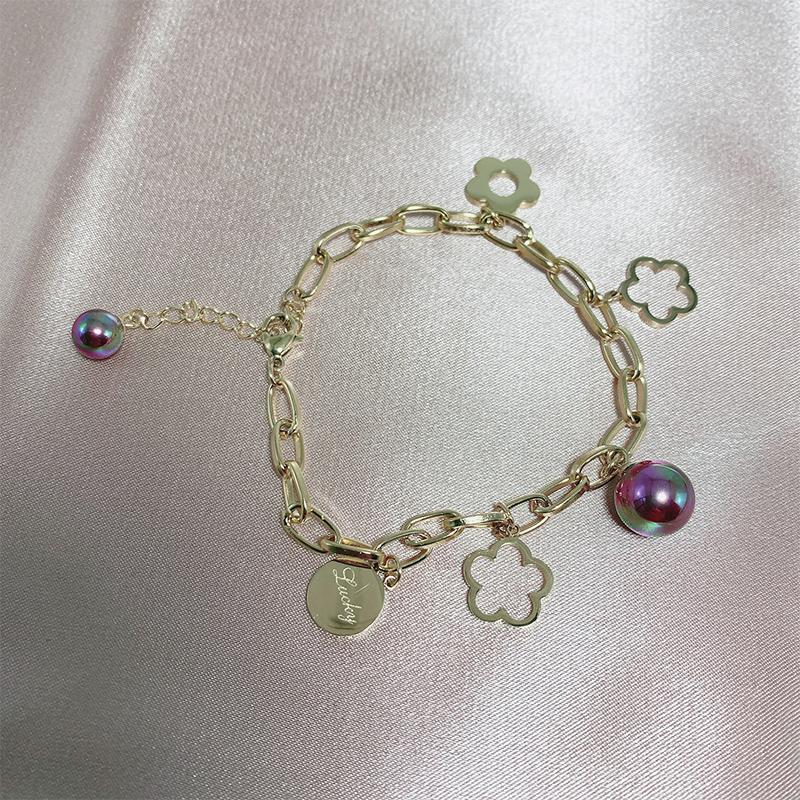 New 2020 Classic High-End Titanium Steel Hollow out Flower Pearl Bracelet Cold Style Sweet All-Matching Night Market Beautiful Scenery