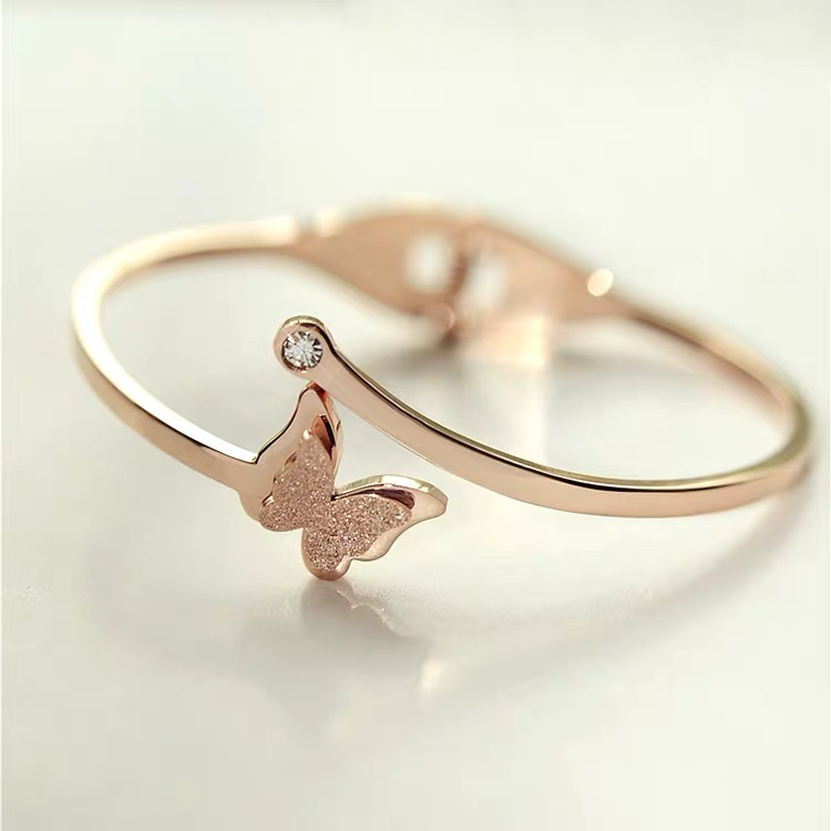 Titanium steel plated 18-karat rose gold frosted butterfly bracelet Korean fashion bracelet accessories female gift manufacturers direct