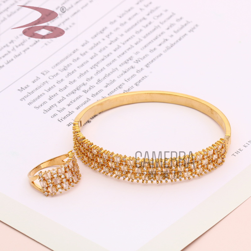 Hot Sale European and American Fashion liu xing kuan Simple Graceful sen nv xi Rhinestone wei xiang Ladies Fashion Bracelet Ring Set