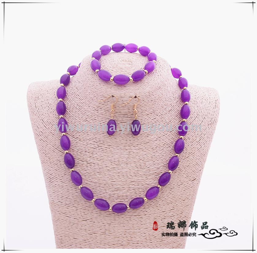 Domestic hot style hot selling crystal jade agate ladies necklace bracelet necklace three sets mixed color spot