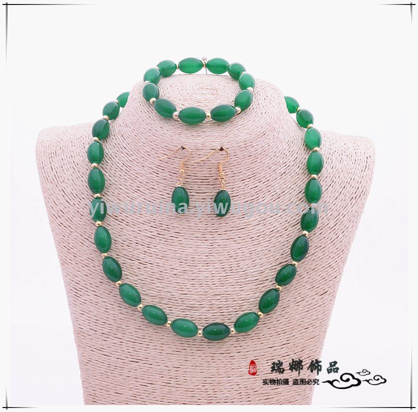 Domestic hot style hot selling crystal jade agate ladies necklace bracelet necklace three sets mixed color spot