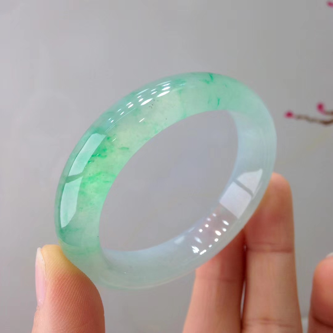 Myanmar Mine Timber Ice-like Jade Bracelet Highest-Ranking Imperial Concubine Bracelet Positive Green Floating Flower Jade Bracelet Female Birthday Gift Gift
