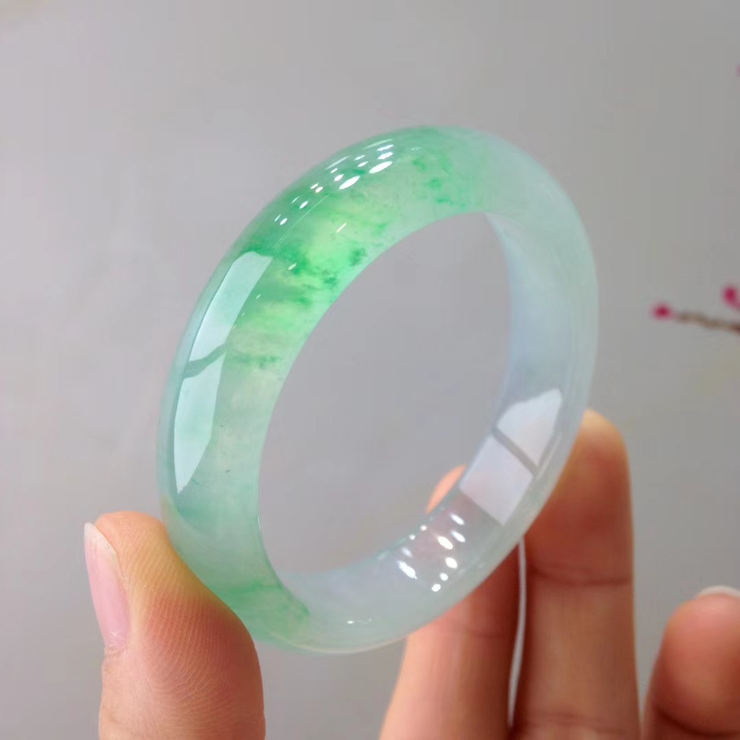 Myanmar Mine Timber Ice-like Jade Bracelet Highest-Ranking Imperial Concubine Bracelet Positive Green Floating Flower Jade Bracelet Female Birthday Gift Gift