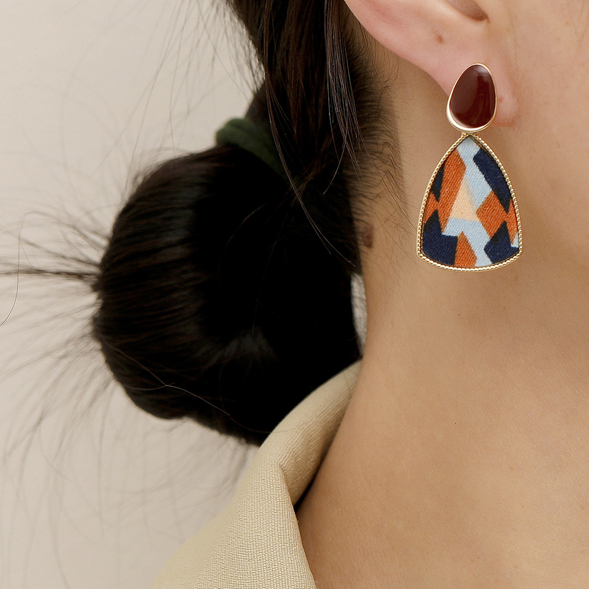  Stitching Contrast Earrings Korean Retro Temperament Dripping Stud Earrings Personality Wild Earrings  Ear Studs