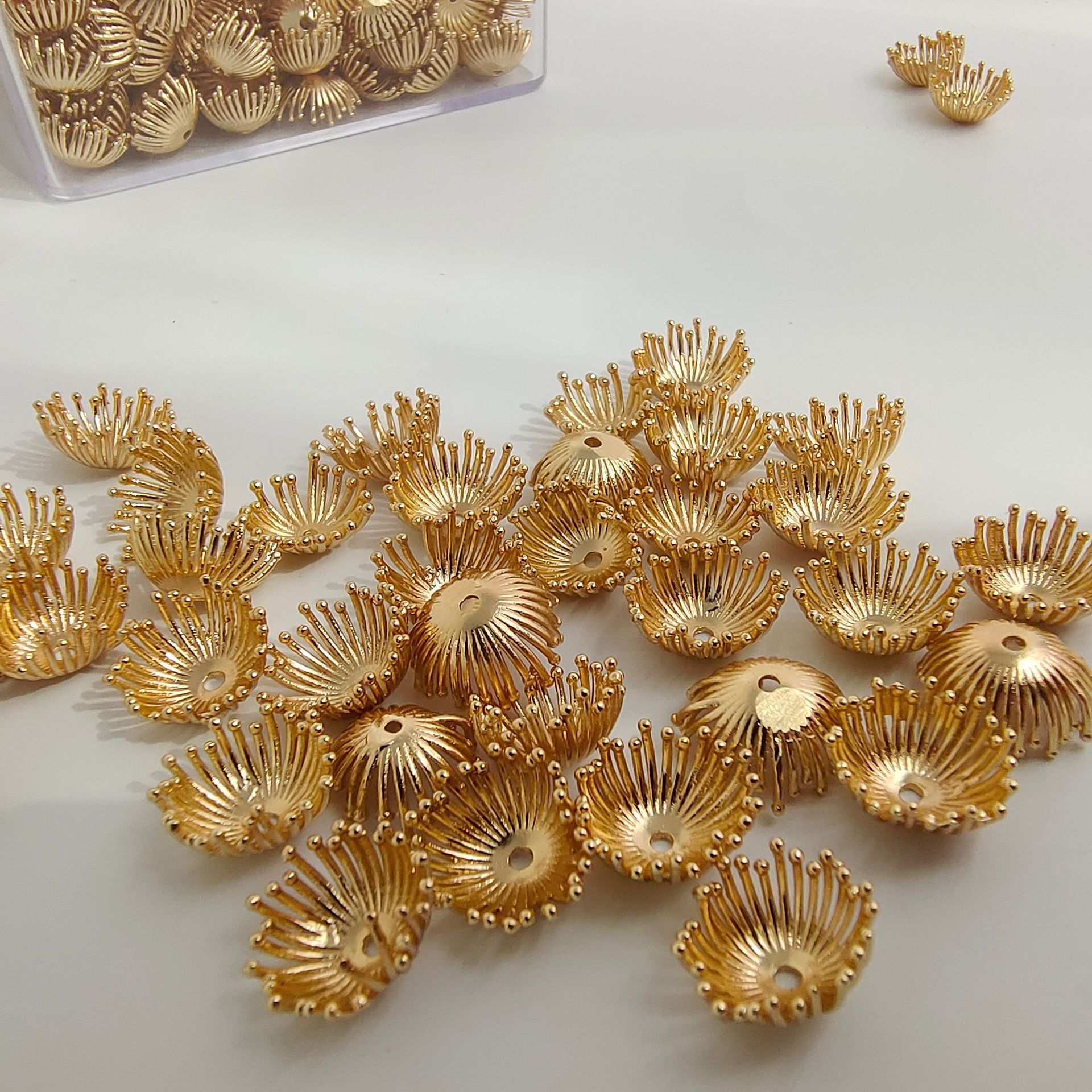 Yingyi Ornament DIY Pure Copper Single Layer Flower Heart Hair Accessories Small Accessories KC Gold High-End Color Retention