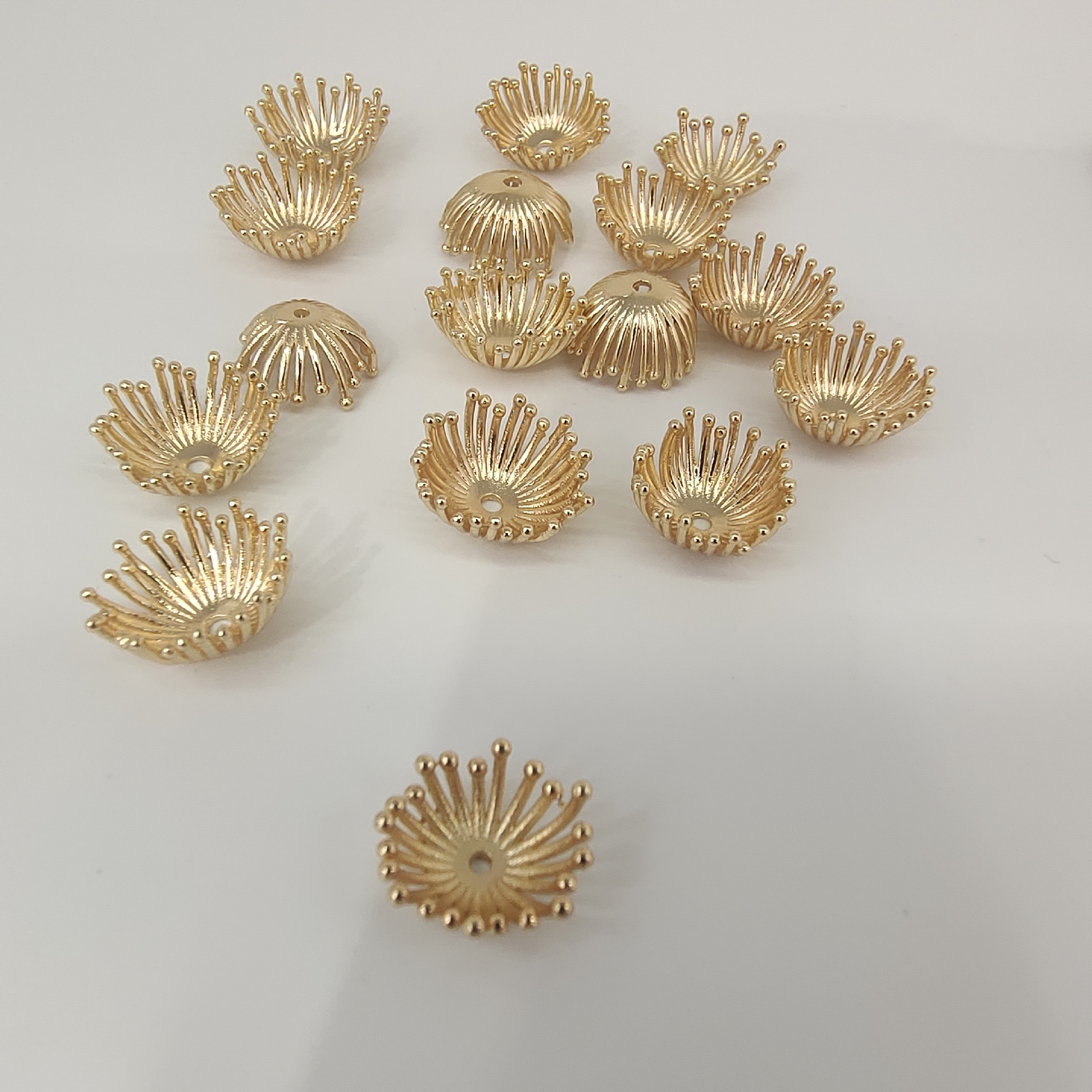Yingyi Ornament DIY Pure Copper Single Layer Flower Heart Hair Accessories Small Accessories KC Gold High-End Color Retention